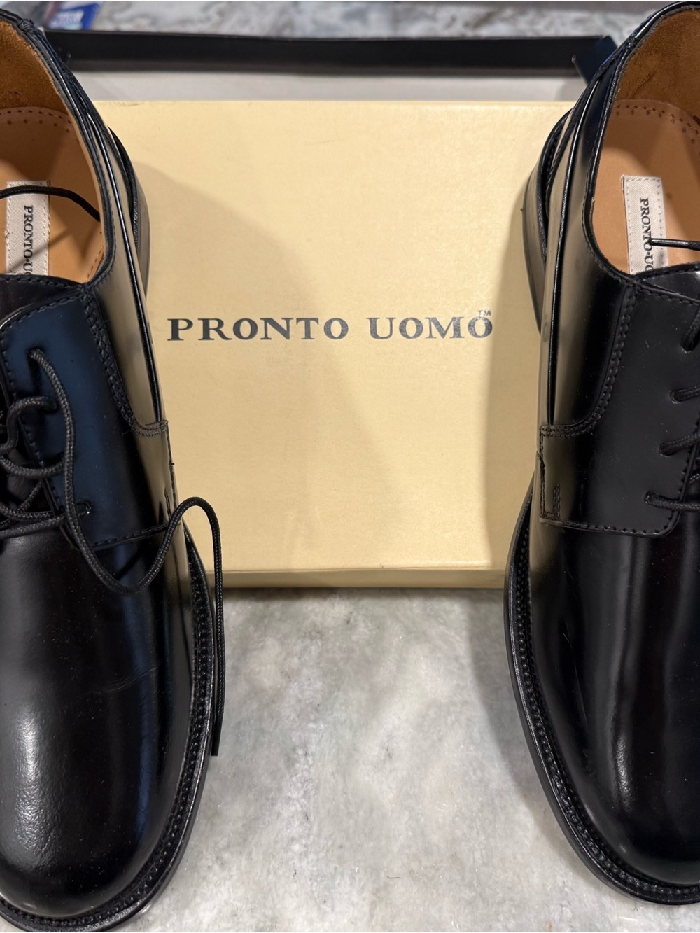 Pronto Uomo Black Leather Derby Dress Shoes